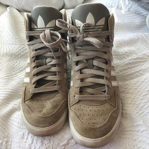 High top adidas